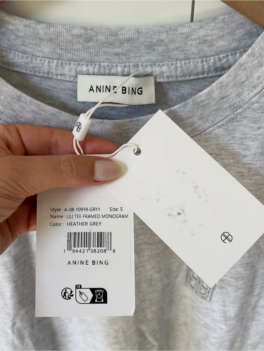 Anine Bing Lili Framed Monogram T-Shirt in Heather Grey NWT - Picture 7 of 9